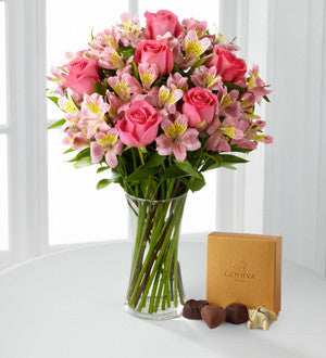 Dreamland Pink Bouquet with Vase and Godiva Chocolates