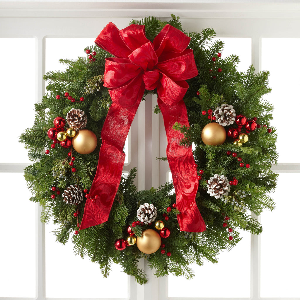 Winter Wonders Wreath