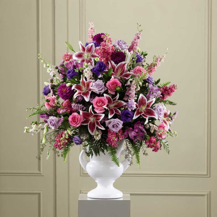 Peaceful Tribute Arrangement