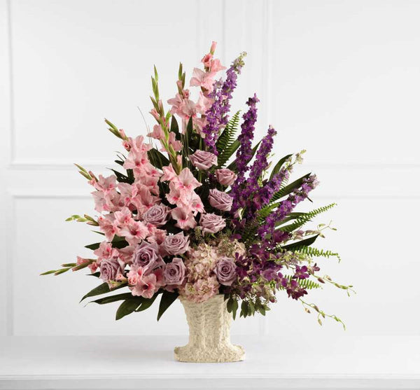 Flowing Garden Arrangement