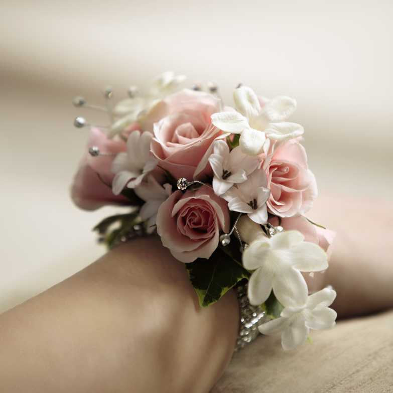 Pure Grace Wrist Corsage