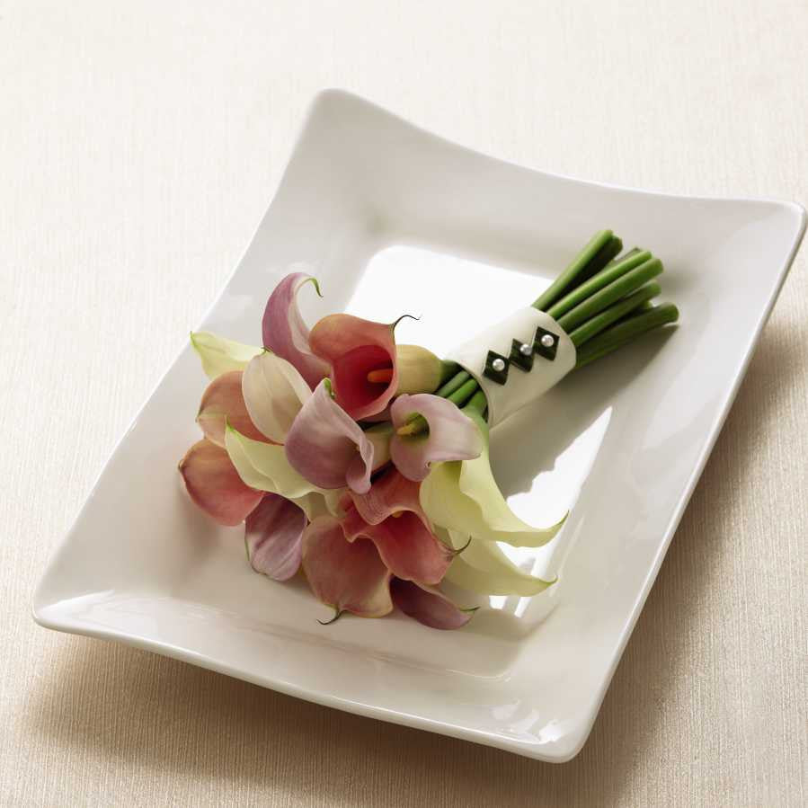Calla Lily Promise Bouquet