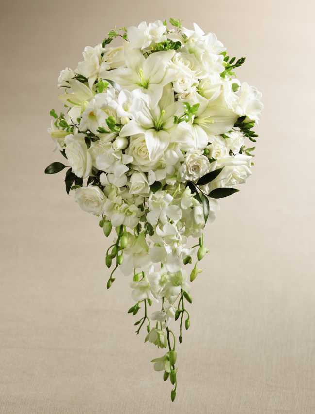 White Wonders Bouquet