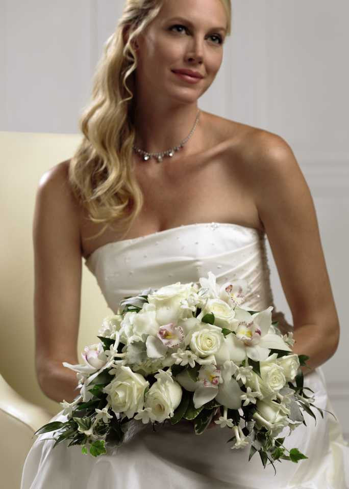 White on White Bouquet
