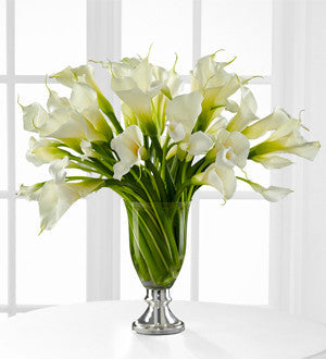 Musings Luxury Bouquet by Vera Wang