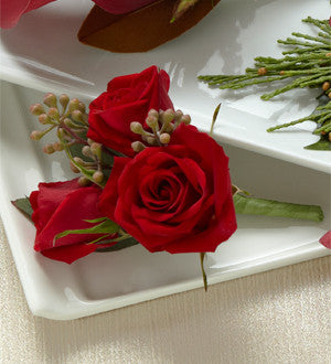 Red Spray Rose Boutonniere